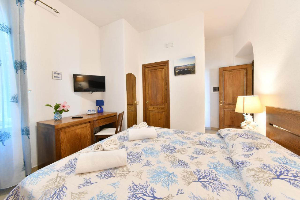 Relais Maison De Charles Bed & Breakfast Ischia Ngoại thất bức ảnh